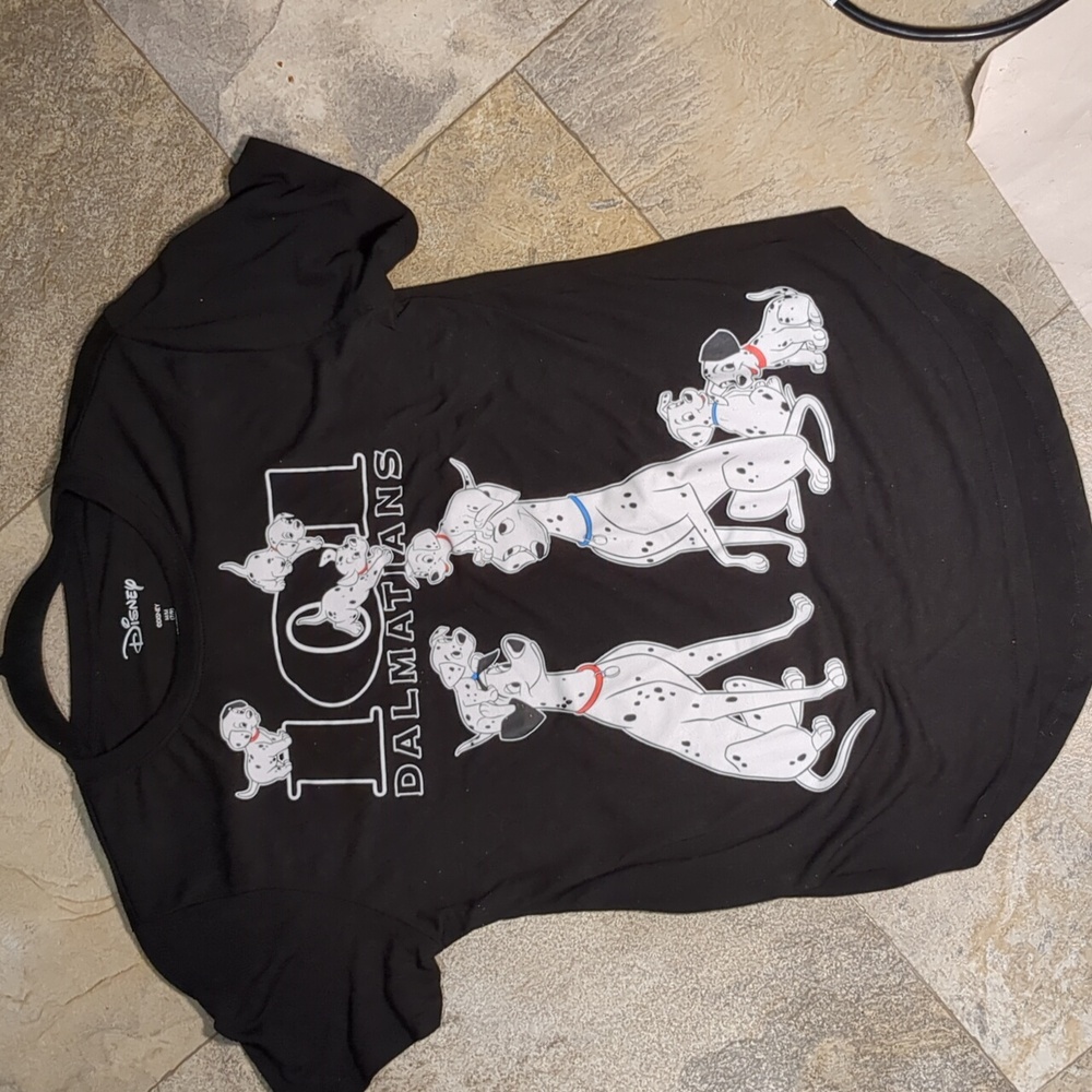 Disney 101 Dalmatians ladies short sleeve T-shirt. Med 7/9